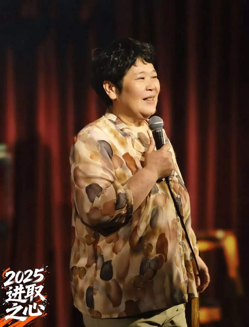 香港現金網:今年“必須拉著媽媽一起追”的偶像,衹有她一個